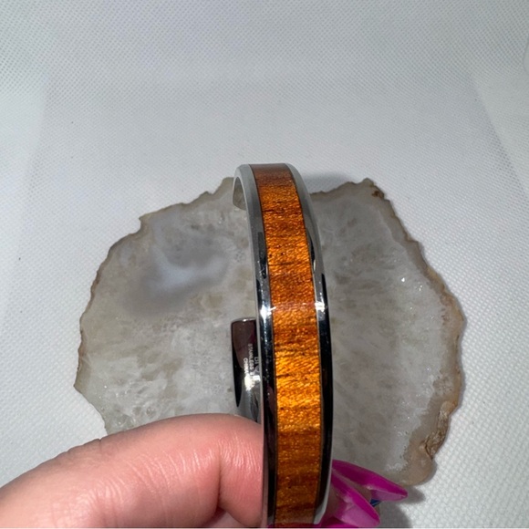 WOOD INLAY STAINLESS STEEL CUFF Bracelet, marked BI. - Picture 2 of 7
